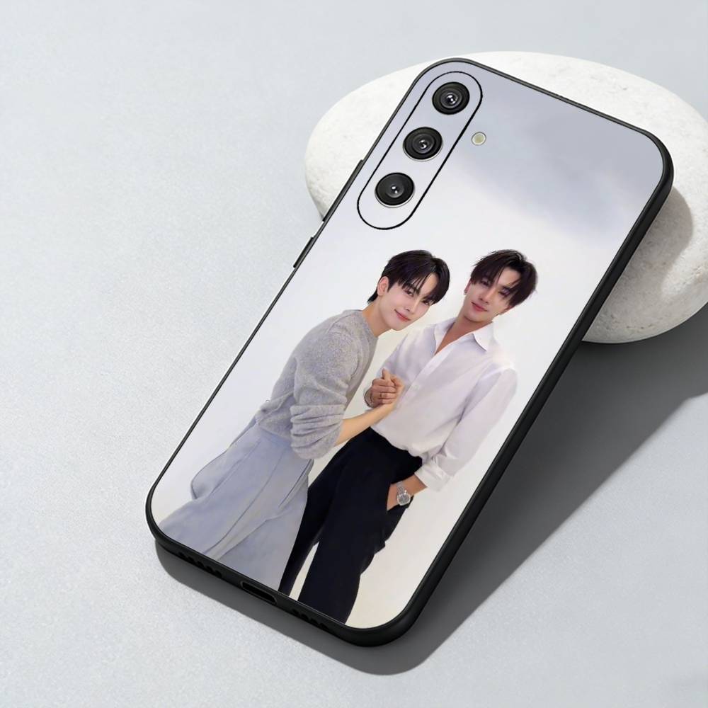 D-Devil K-Kiss Perth x Santa 콘 - Phone Cases Perth 리뷰 및 가격